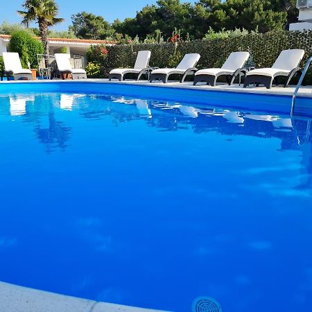 Apartments Dorotea Novalja Ngoại thất bức ảnh