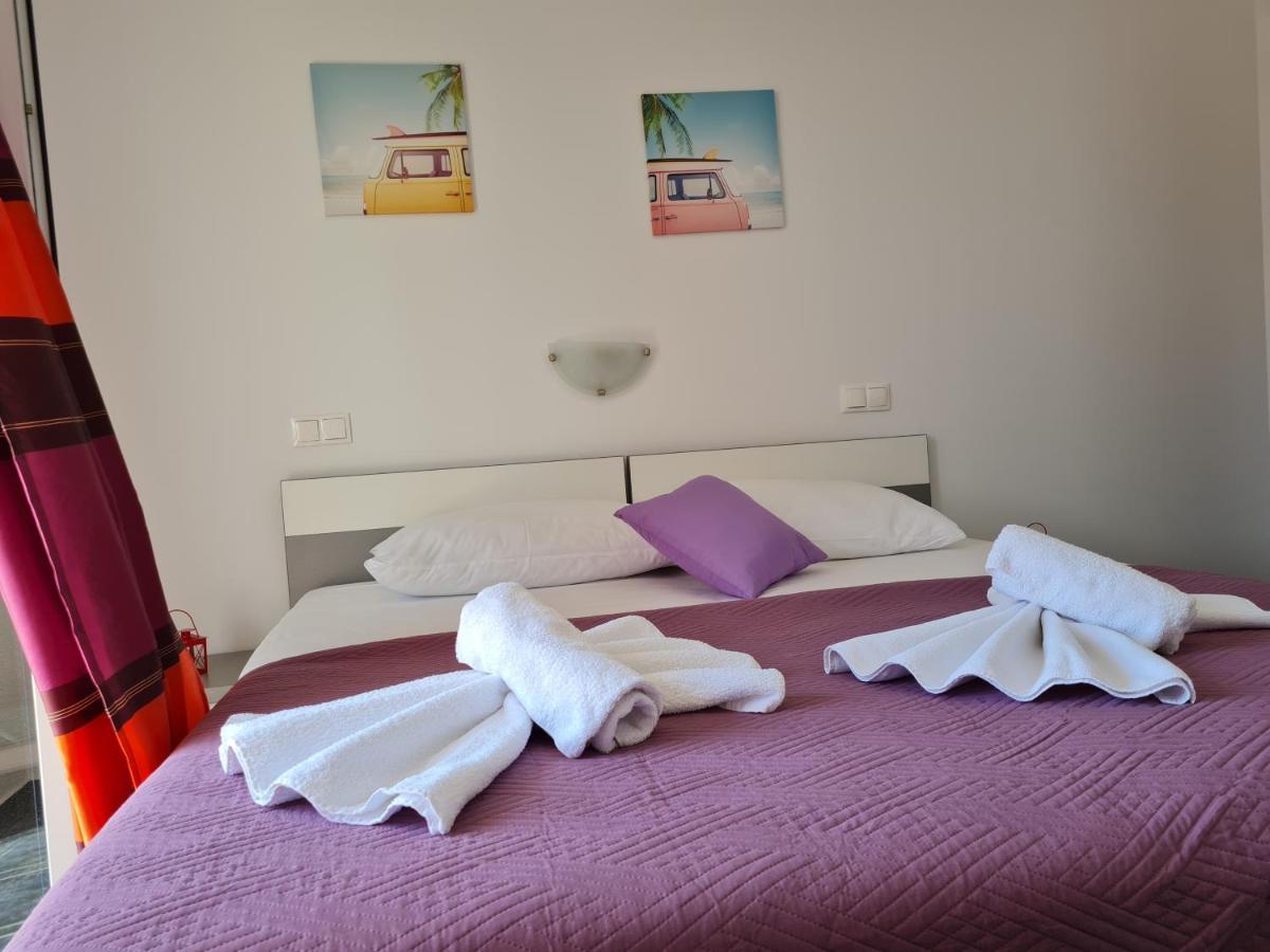 Apartments Dorotea Novalja Ngoại thất bức ảnh
