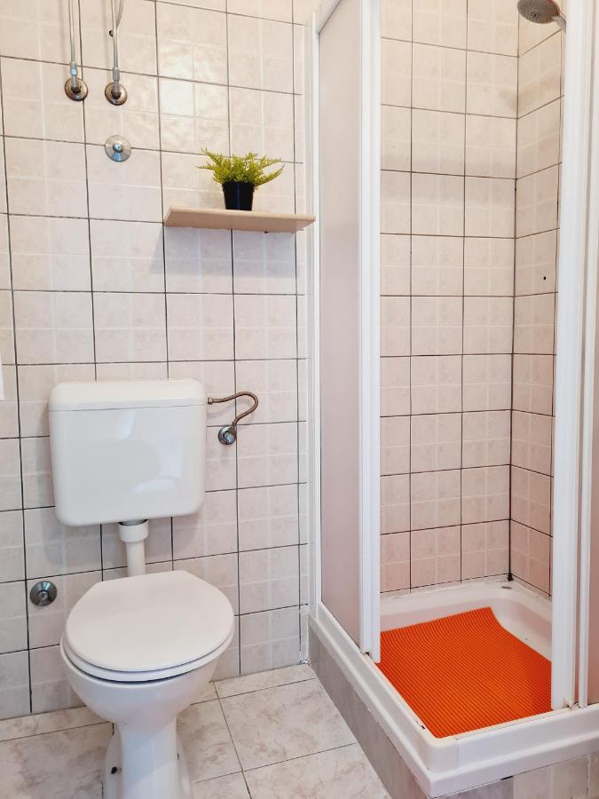 Apartments Dorotea Novalja Ngoại thất bức ảnh